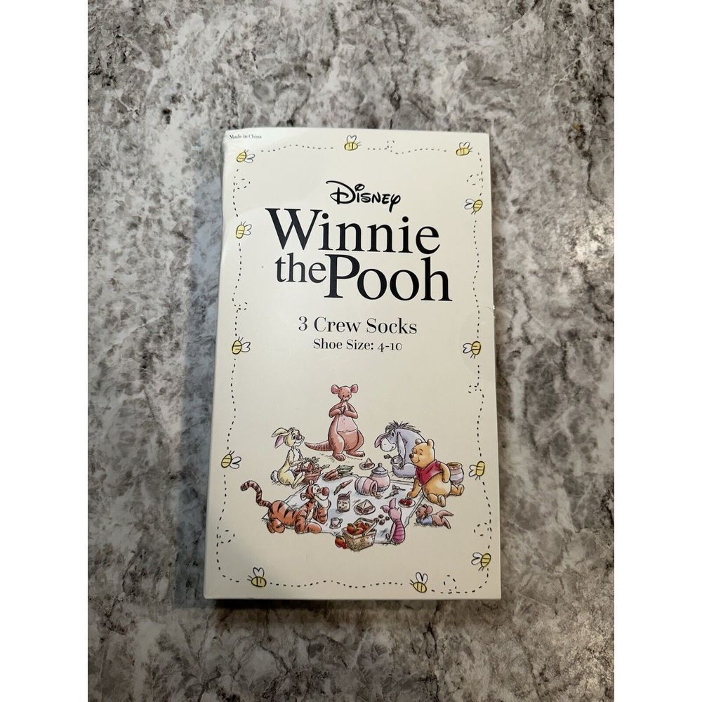 New Disney Winnie the Pooh Women's Graphic Crew‎ Socks, 3 Pack, Sizes 4-10